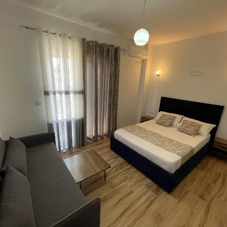 Julies Guest house Ksamil